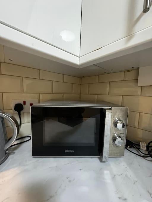 Entire 1Bed Stratford Westfield London Exterior photo