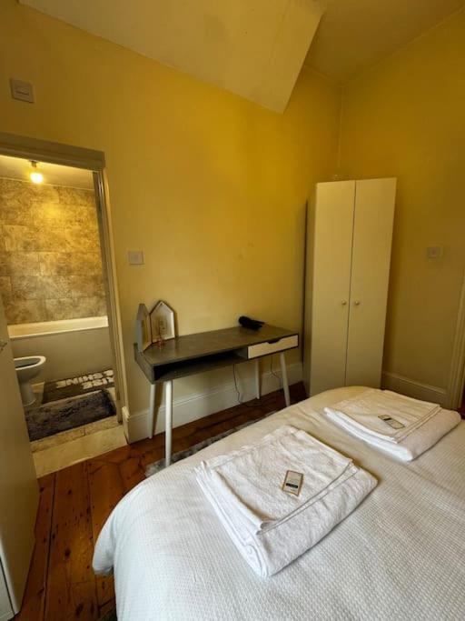 Entire 1Bed Stratford Westfield London Exterior photo