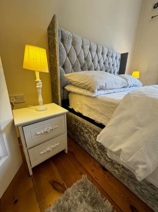 Entire 1Bed Stratford Westfield London Exterior photo