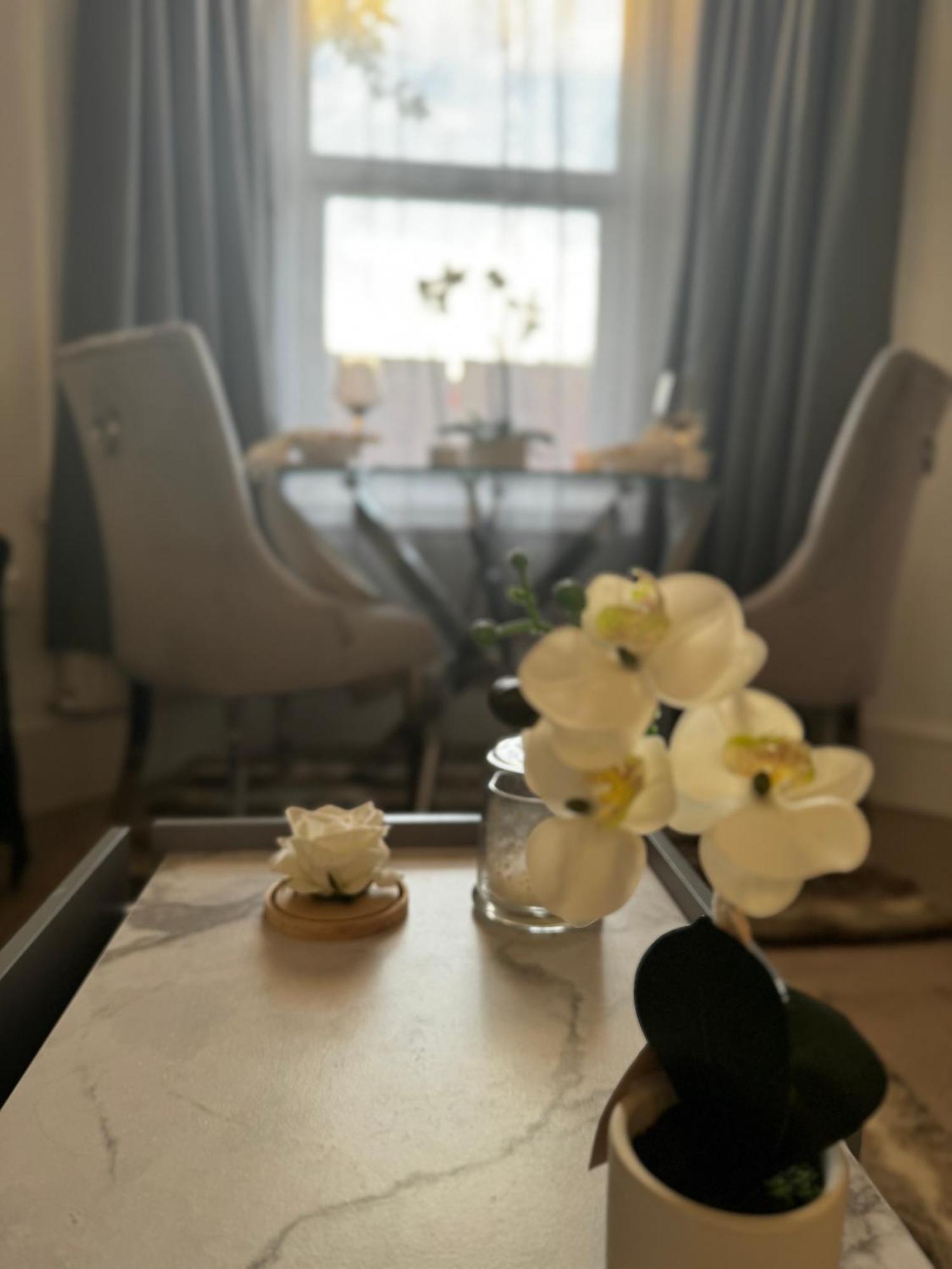 Entire 1Bed Stratford Westfield London Exterior photo